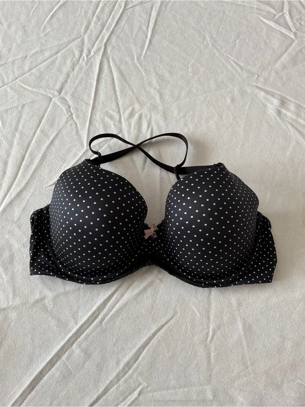 ******* Victoria's Secret Black Bra with White Polka Dots b4 ********